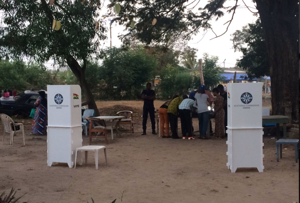 La Dadekotopon: Voting starts hour late at La Kpanaa