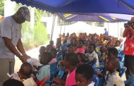 Togbe Afede fetes 1,300 children