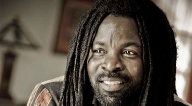 Rocky Dawuni emerges artist of the year