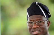 Nigeria's Jonathan denies receiving oil deal kickbacks