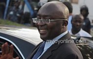 Bawumia at passport office as officer faces disciplinary action for extortion