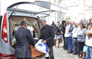 Mourinho holds father’s funeral in Portugal