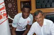 Mahatma Otoo Gets Favorite Number 18 Shirt At Balikesirspor