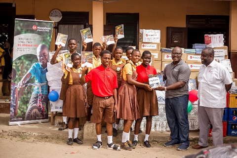 MoneyGram Foundation promotes reading among 1,000 children