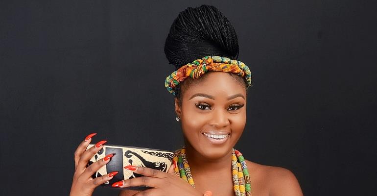 Ama Dee: Canada-Based Grooming Expert Raising Flag Of Ghana High