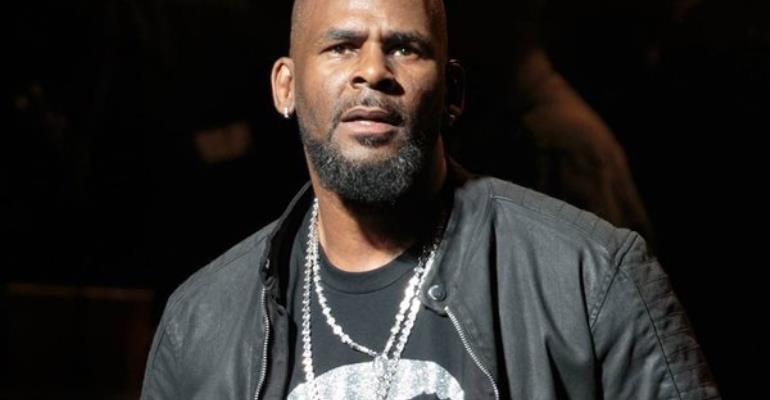 R. Kelly in solitary over mortal fear of other inmates