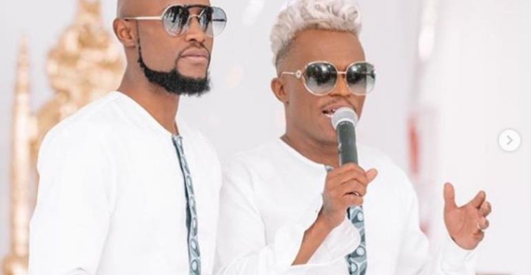 Gay media personality shares photos from his traditional wedding