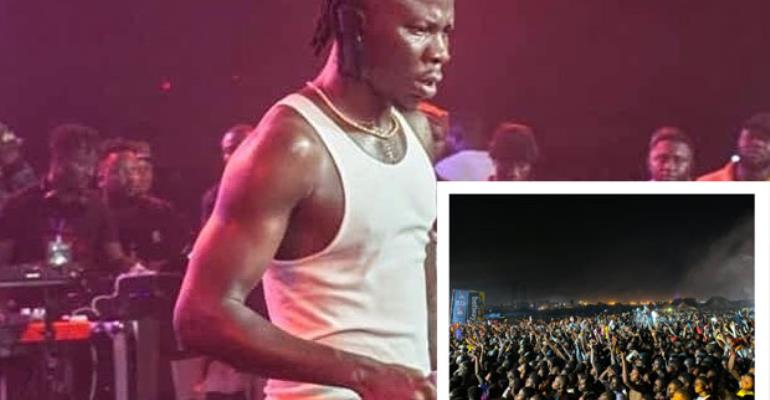 Over 40, 000 Fans Attend Stonebwoy’s Ashaiman Concert