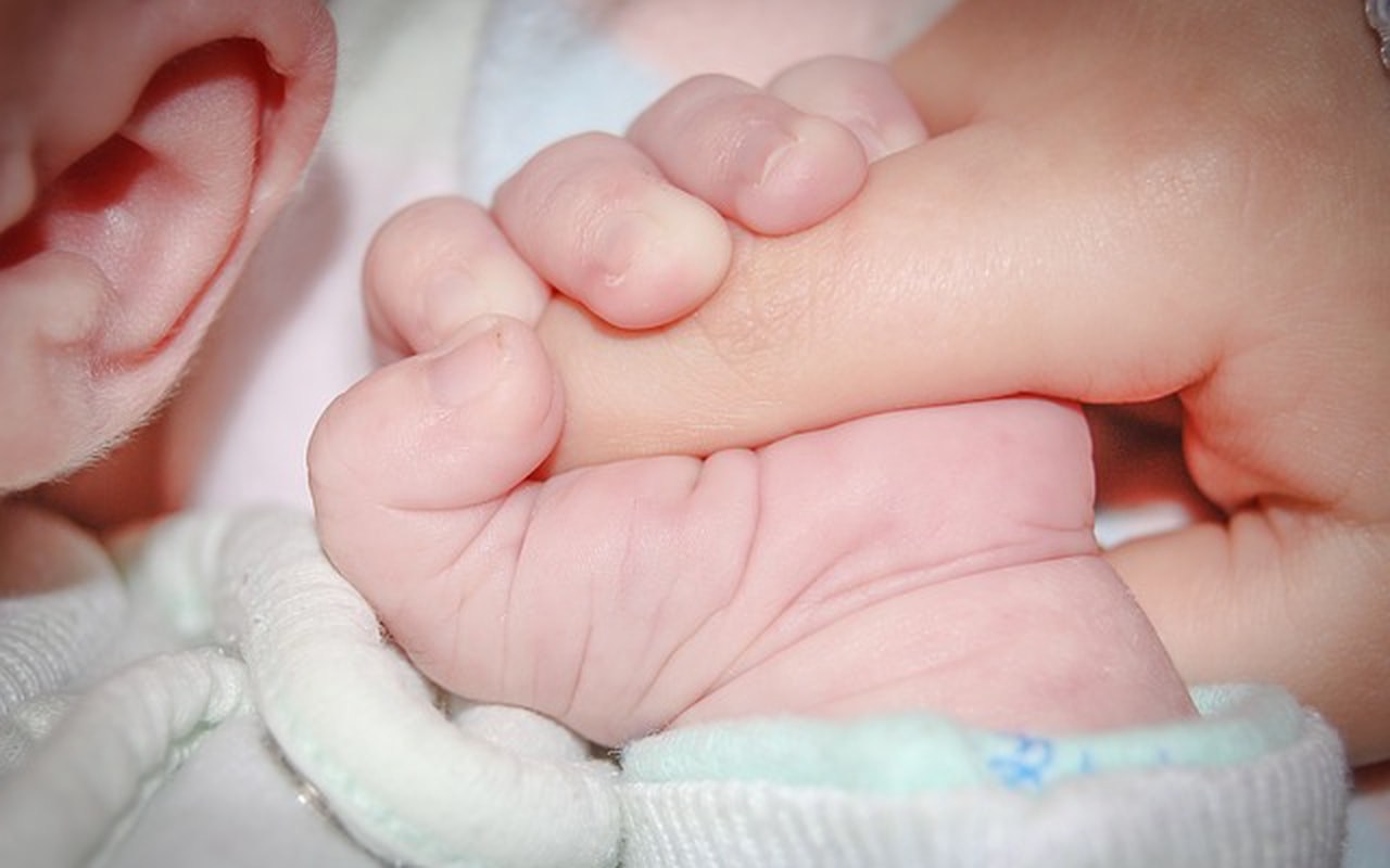 392,000 babies born on first day of new year 2020