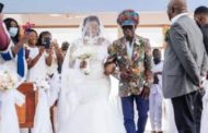 Kojo Antwi Takes Fan To The Altar