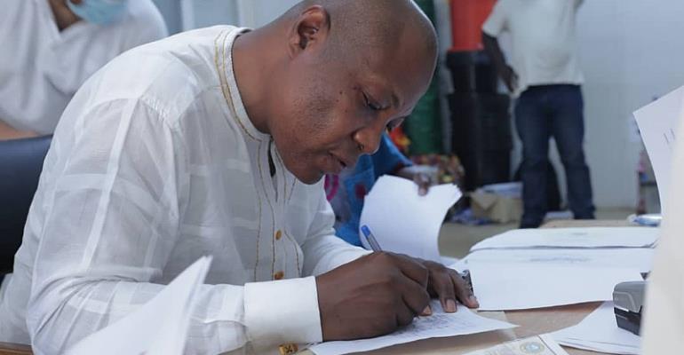 Michel Paa Kojo Bowman Amuah Files Nomination As Independent Candidate For Dadekotopon