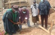 Berekuso Chief cuts sod for the construction of ultra-modern STEM-based basic school